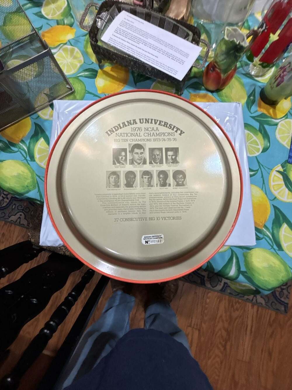 Vintage 1976 Indiana University NCAA Champions Coca-Cola Commemorative Serving T - Picture 2 of 2